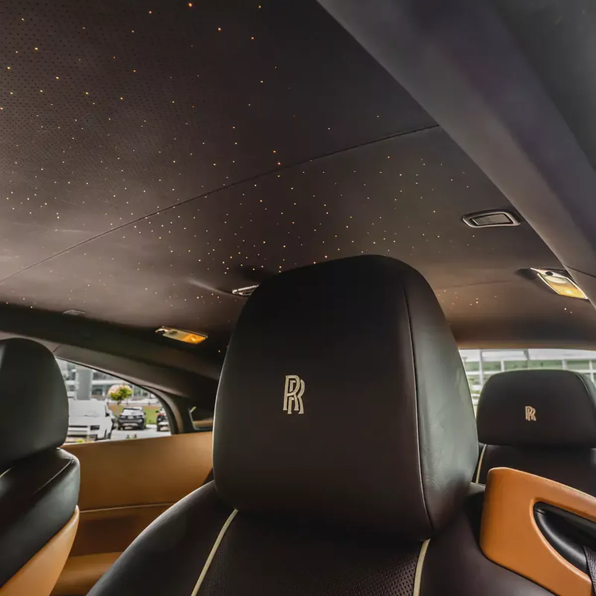2017 | ROLLS ROYCE WRAITH  |  3 BUTTONS | STAR LIGHT | 45,000KM  | GCC-17-17