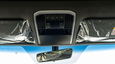 Toyota Land Cruiser VX LC300 VX 3.5P AT MY2025 – BLACK-11
