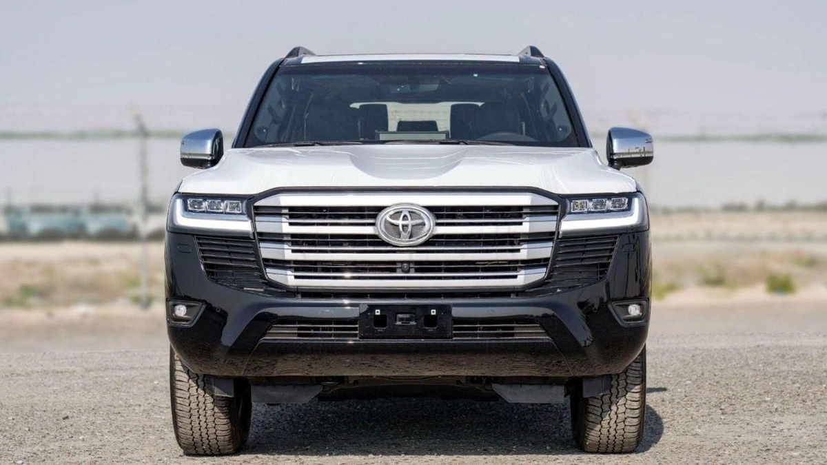 Toyota Land Cruiser VX LC300 VX 3.5P AT MY2025 – BLACK-1-0