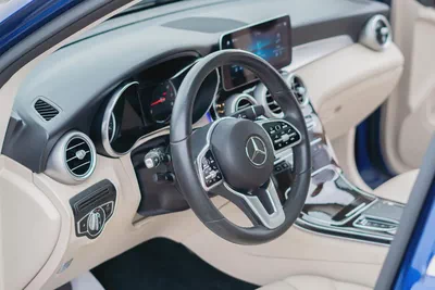 Mercedes-Benz GLC 300, 2020, American Specs-8
