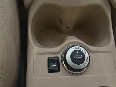 2016 Nissan X-Trail S GCC Specs-9