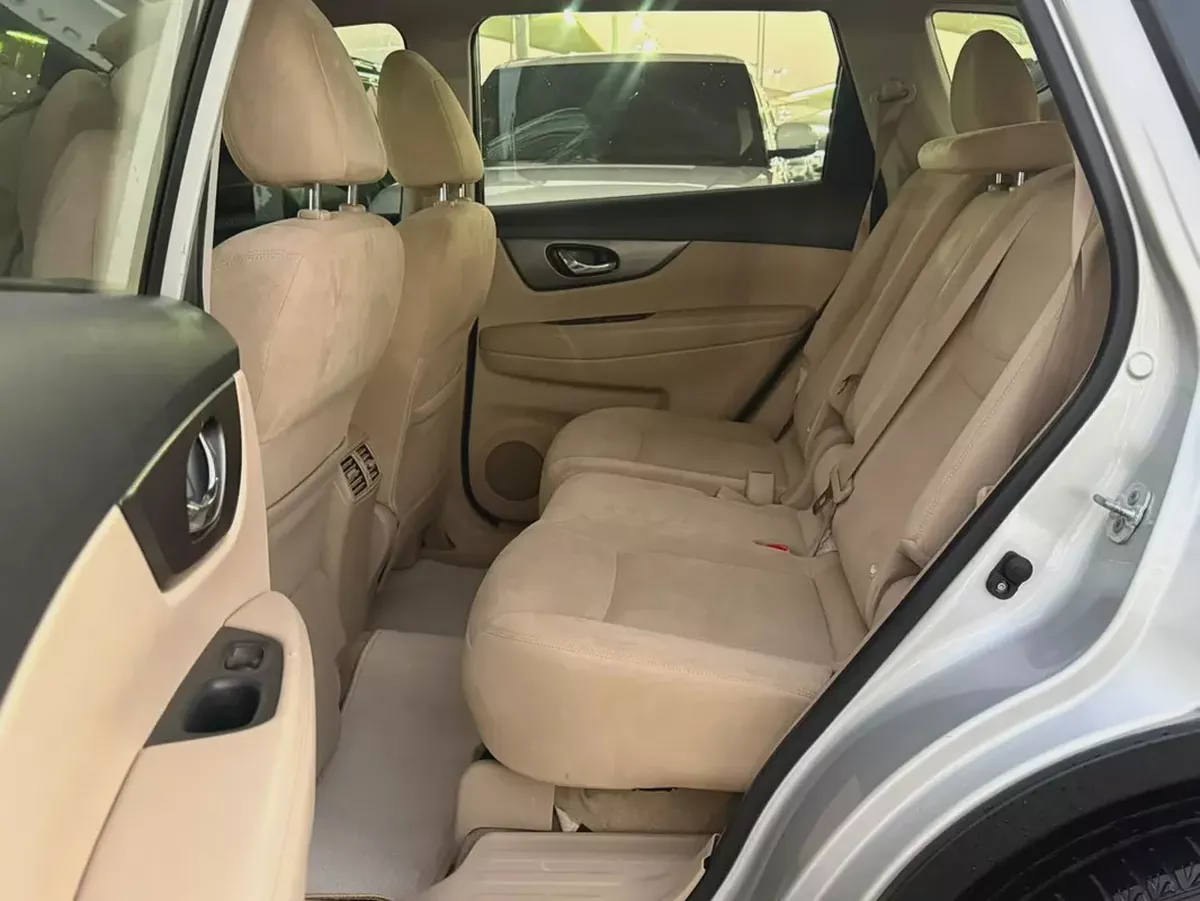 2016 Nissan X-Trail S GCC Specs-11-11