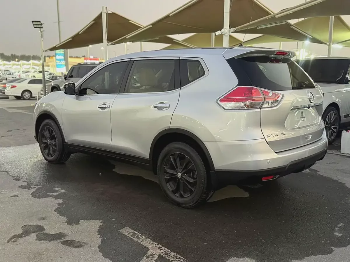 2016 Nissan X-Trail S GCC Specs-14-14
