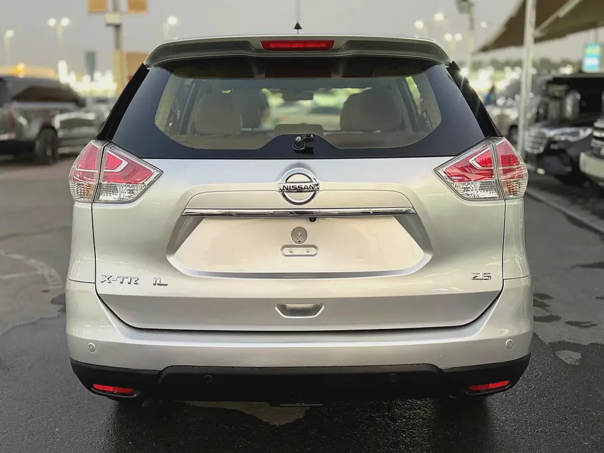 2016 Nissan X-Trail S GCC Specs-15-15