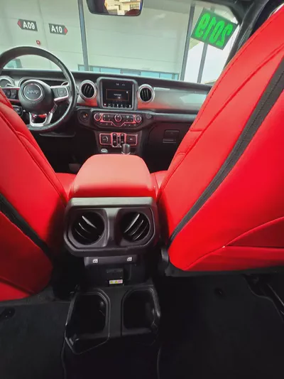 Jeep Wrangler Sahara 2019 - American Specs - GCC-13