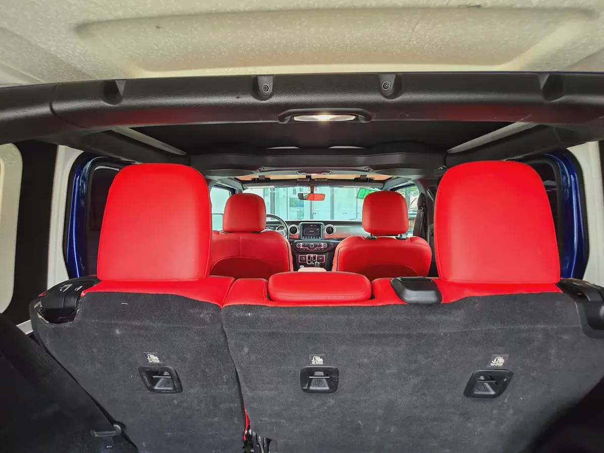 Jeep Wrangler Sahara 2019 - American Specs - GCC-11-11