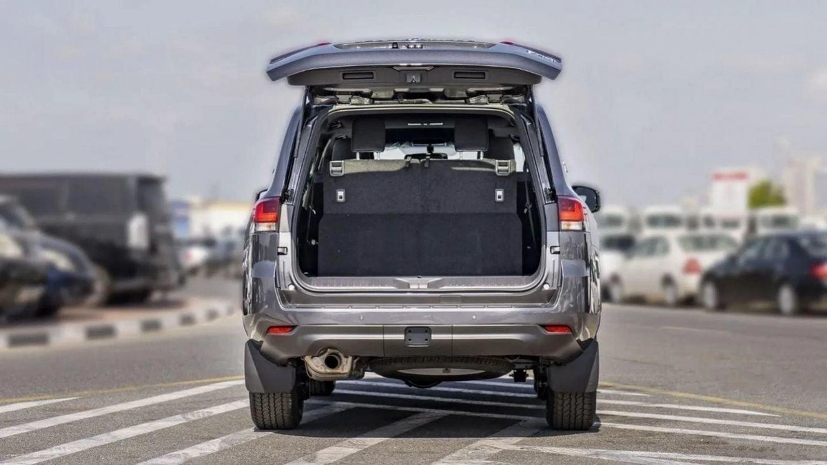 Toyota Land Cruiser (LHD) TOYOTA LAND CRUISER LC300 GXR 4.0P AT MY2025– GREY