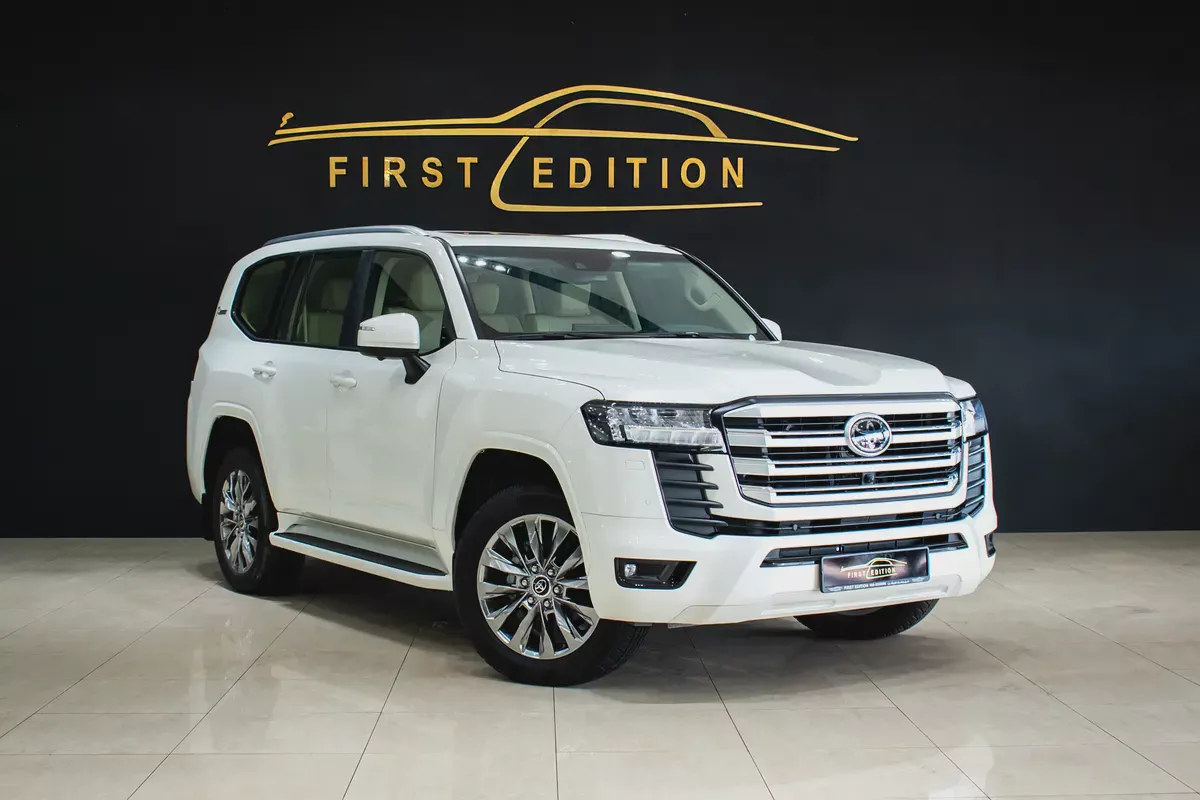 Toyota Land Cruiser GXR 2023 GCC Specs-1-1