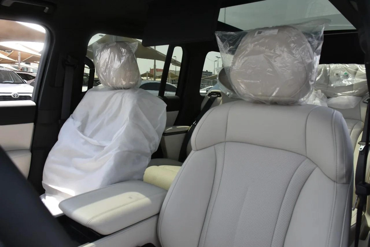 ROX 01 VIP SEATS WHITE INT 2025 | WHITE-6-6