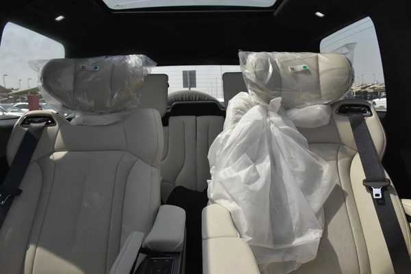 ROX 01 VIP SEATS WHITE INT 2025 | WHITE