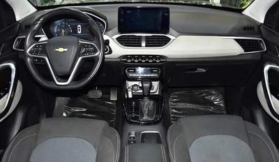 Chevrolet Captiva Premier ( 2023 Model ) in Grey Color GCC Specs-3