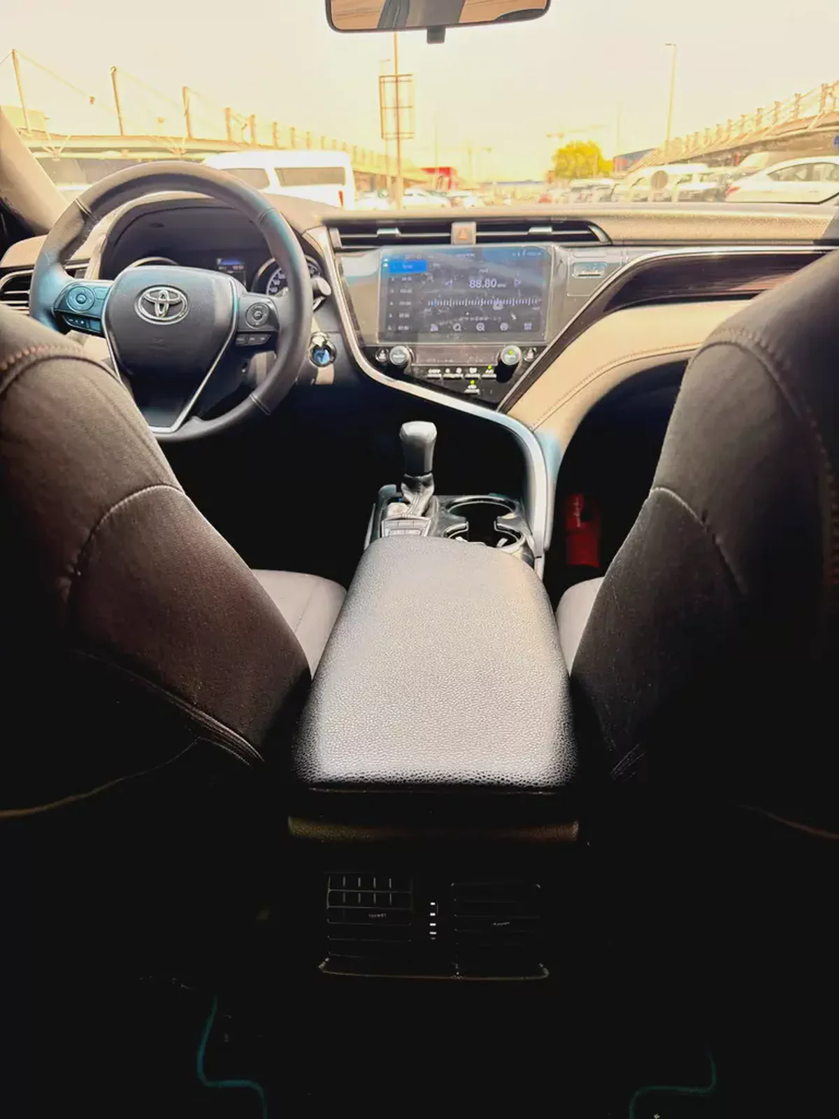 Toyota Camry 2.5L LE GCC Specs Good Condition-12-12