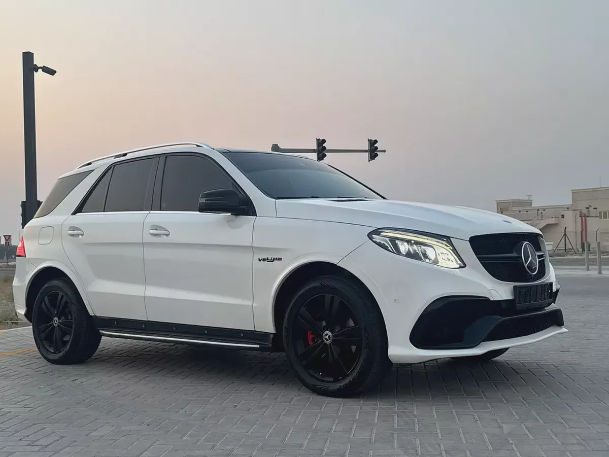 2014 Mercedes-Benz M-Class ML 350 - Luxury SUV-3-3