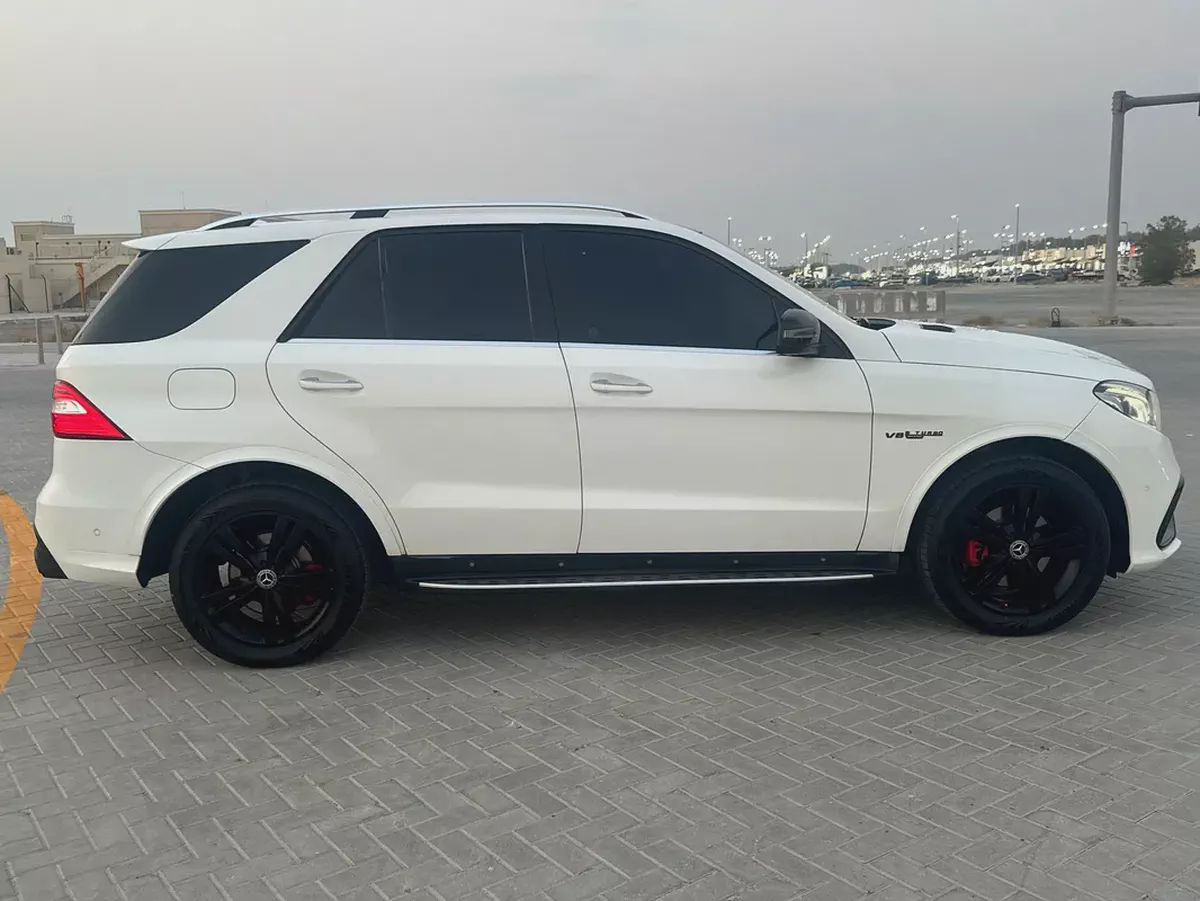 2014 Mercedes-Benz M-Class ML 350 - Luxury SUV-4-4