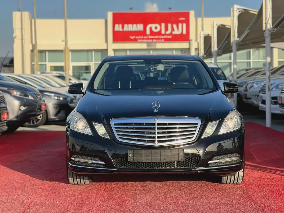 Mercedes-Benz E 300, 2013, Korean Specs Ref#993-1-1