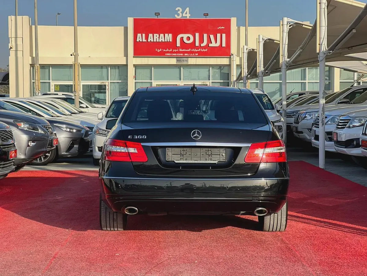 Mercedes-Benz E 300, 2013, Korean Specs Ref#993-4-4