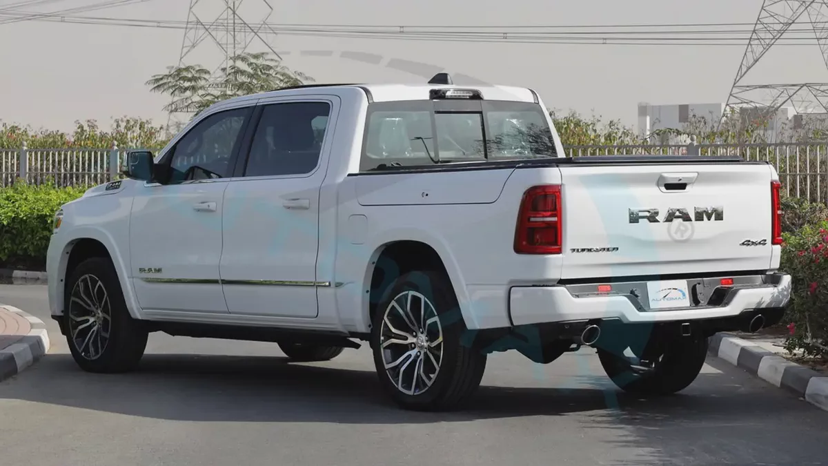 2026 RAM 1500 Tungsten SST H.O 3.0TT GCC 0KM With 5 Years or 200,000 km Warranty-4-4