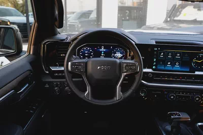 Chevrolet Silverado High Country 2026 Midnight package Brand New 3.0L Turbo Diesel V6-19