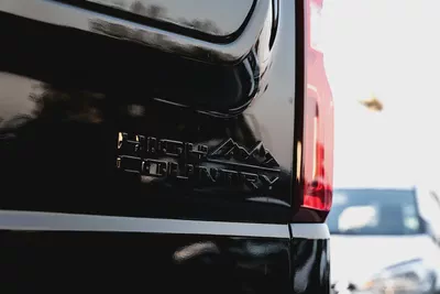Chevrolet Silverado High Country 2026 Midnight package Brand New 3.0L Turbo Diesel V6-4