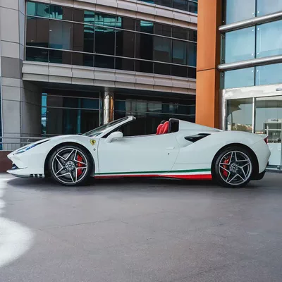 2023  FERRARI  F8 SPIDER  DONE ONLY 2000KM-9