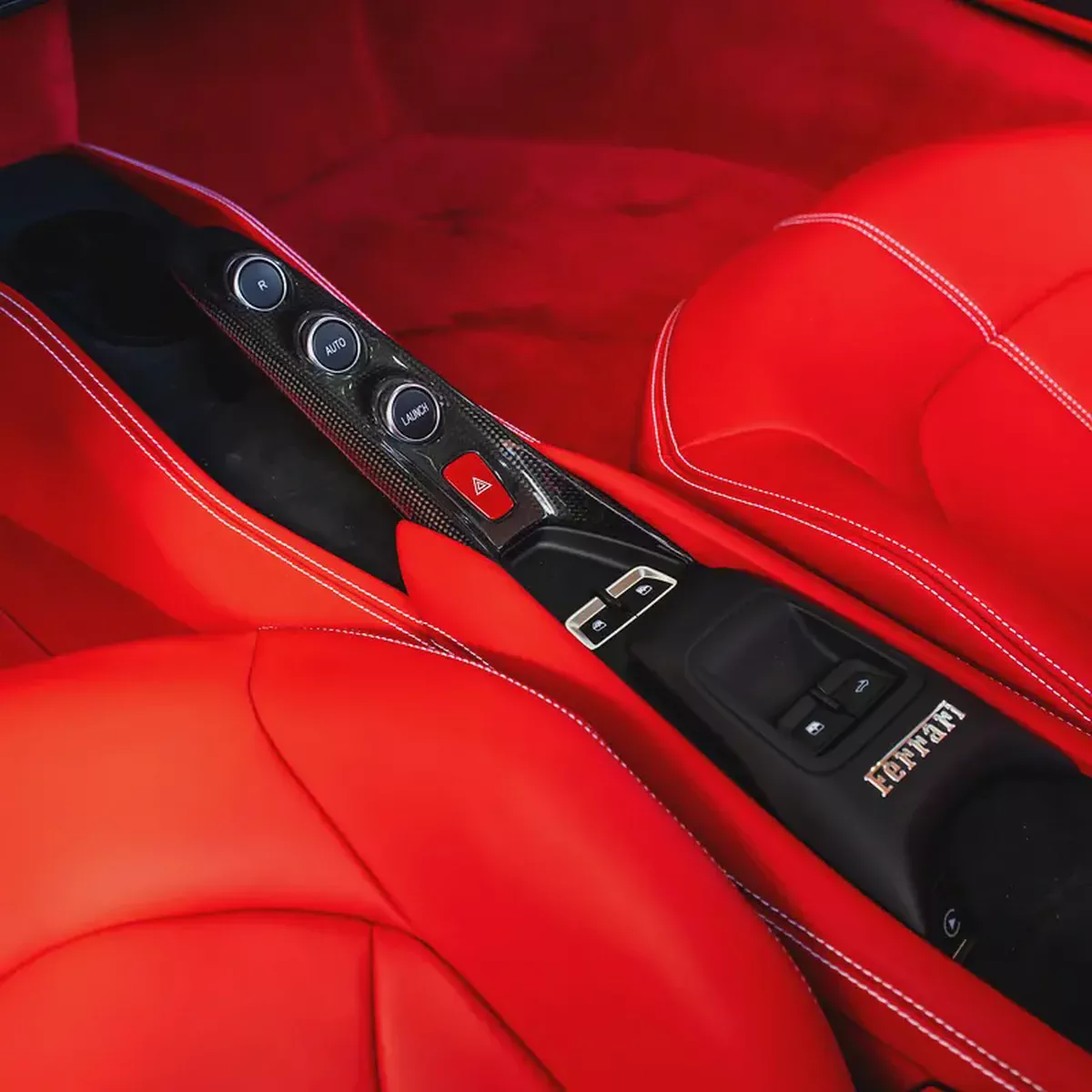 2023 FERRARI F8 SPIDER DONE ONLY 2000KM-13-13