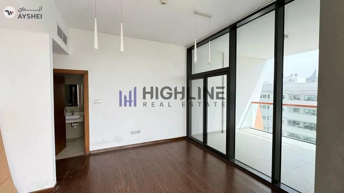 Spacious Layout 1BR With Balcony Ready to Move-5-5