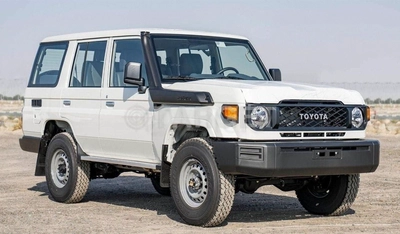 Toyota Land Cruiser 70 LX LC76 4.2L V6 DIESEL-2