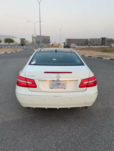 Mercedes Benz E350 2011-9