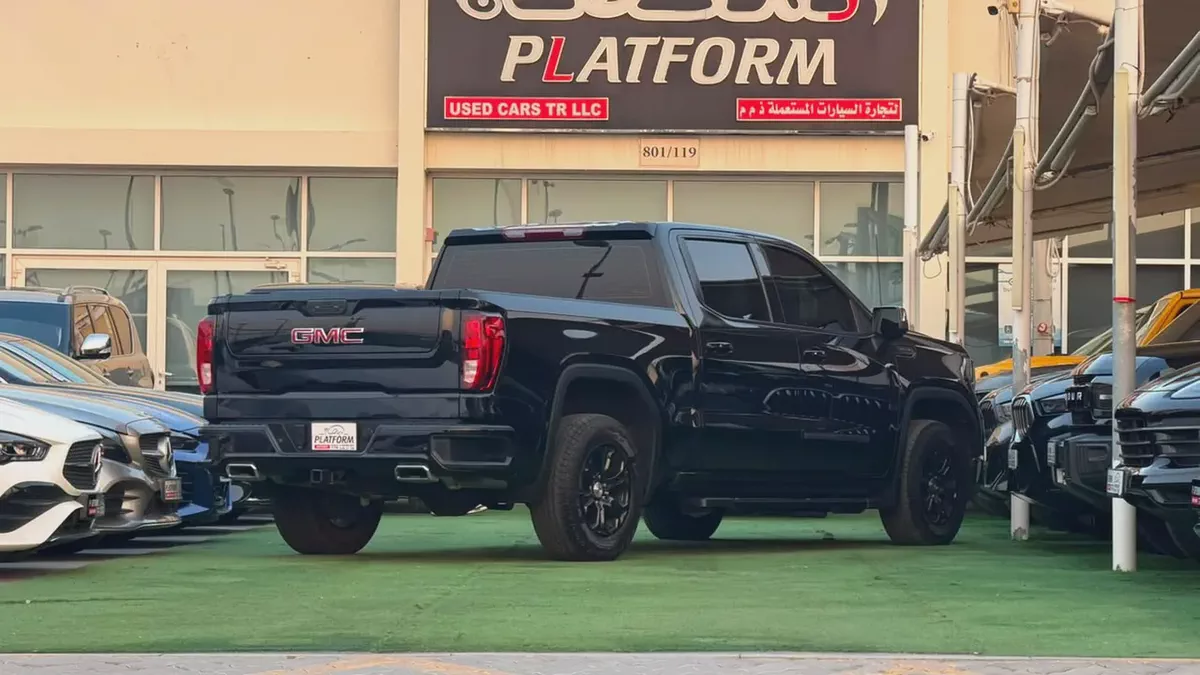 GMC Sierra Elevation V8 5.3L | Gcc Specs | Original paint under warranty-1-1