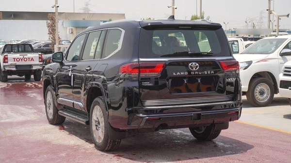Toyota Land Cruiser VXS TWIN TURBO 3.5L