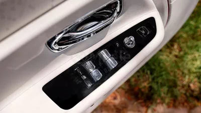 Rolls Royce Spectre STD-9