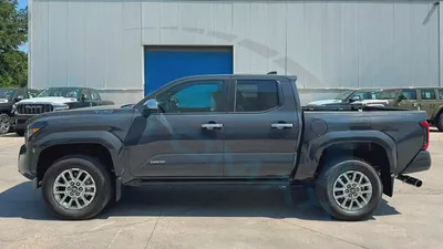 ( Only For Export ) 2026/2026 Toyota Tacoma Limited i-Force Max 2.4T Hybrid 4x4 BRAND NEW-19
