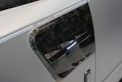 Rolls-Royce Cullinan Black Badge Original Mansory-7