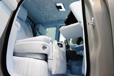 Rolls-Royce Cullinan Black Badge Original Mansory-16