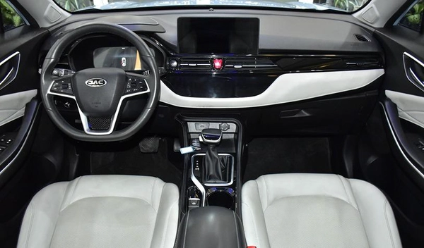 JAC JS4 1.5T ( 2023 Model ) in Blue Color GCC Specs