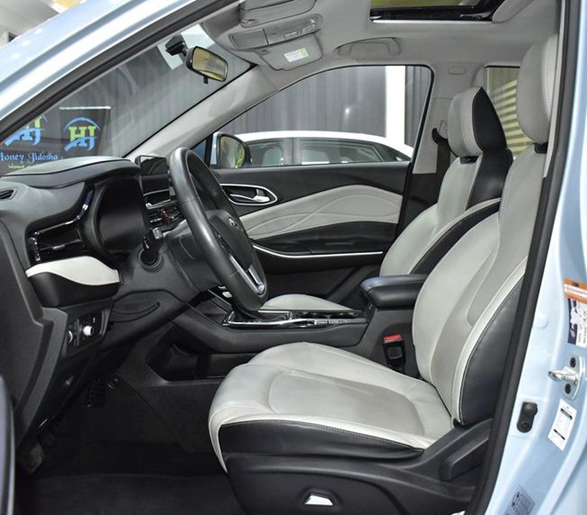 JAC JS4 1.5T ( 2023 Model ) in Blue Color GCC Specs-6-6