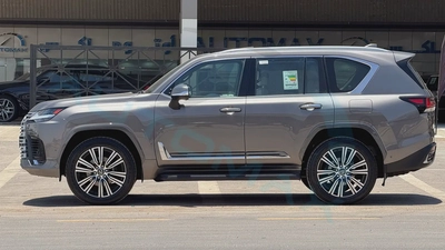 Lexus LX 700h Signature 2026 | GCC Specs | Brand New Luxury Hybrid-19