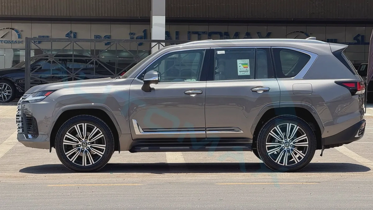 Lexus LX 700h Signature 2026 | GCC Specs | Brand New Luxury Hybrid-19-19