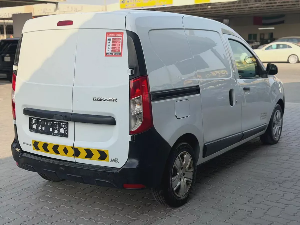 Renault Dokker 2020 GCC Specs Excellent Condition-3-3
