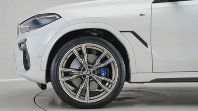 UAEs Very Best Example | AED 2,915 Per Month |  Low KM X6 M50i-10