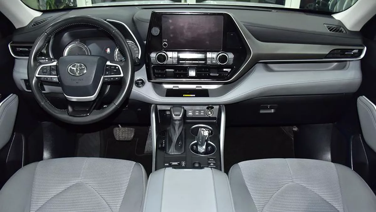 Toyota Highlander Hybrid GLE ( 2023 Mode...-4-4