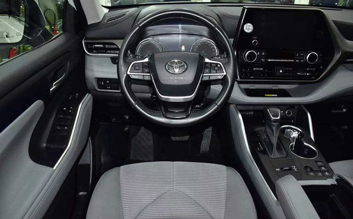 Toyota Highlander Hybrid GLE ( 2023 Mode...-3-3