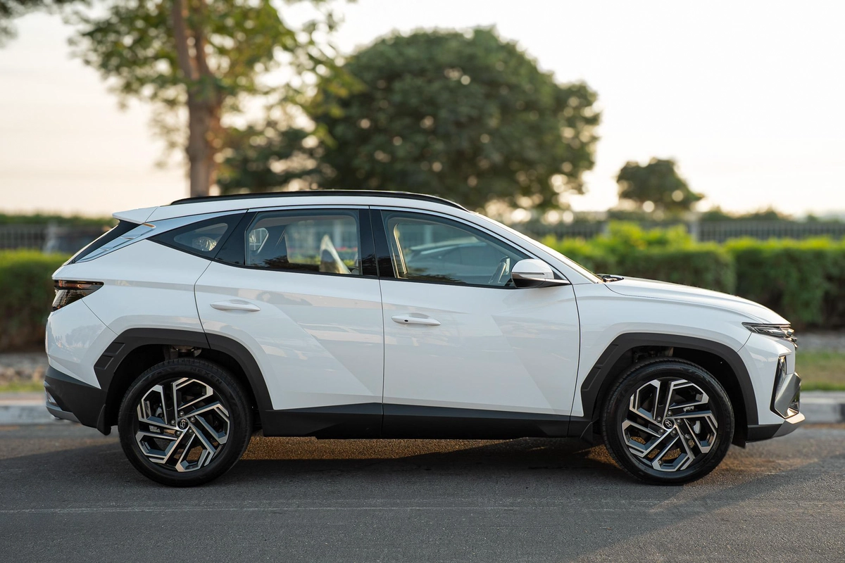 Hyundai Tucson 2025 | GCC | Panoramic Roof | Immediate Delivery | Best Price UAE-23-23