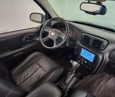 Chevrolet Trailblazer LTZ 4.2L-6CYL - EXCELLENT CONDITION GCC SPECIFICATION-5