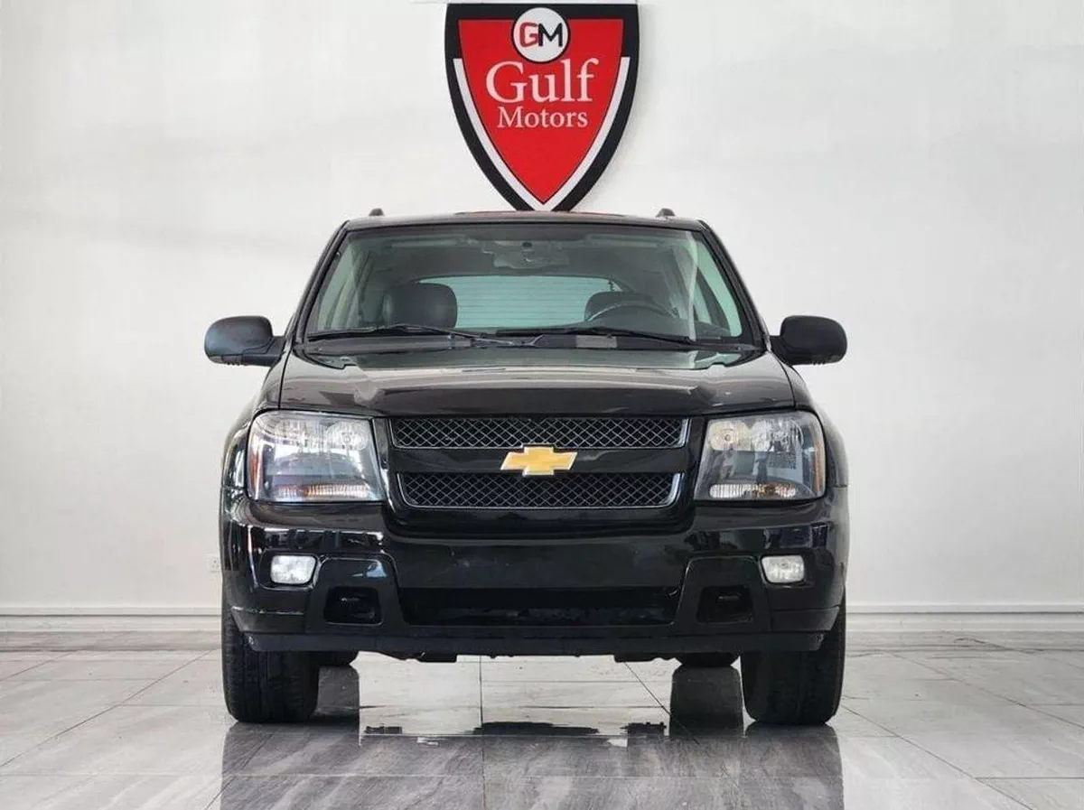 Chevrolet Trailblazer LTZ 4.2L-6CYL - EXCELLENT CONDITION GCC SPECIFICATION-1-0