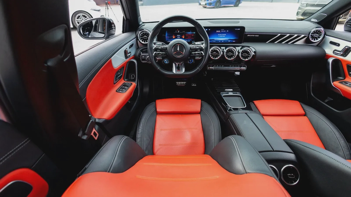 Mercedes-Benz A-Class 35 AMG 2024-13-13
