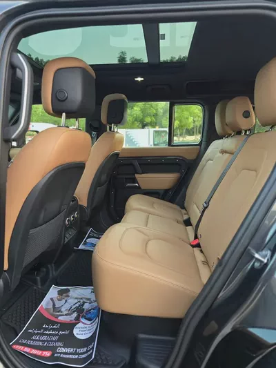 Defender 110 X-Dynamic HSE 2025  - GCC Specs - Under warranty - Service free 2 years - 2 Keys-12
