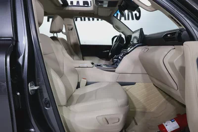 Toyota Land Cruiser 3.5L TWINTURBO GXR 2022 | GCC Specs | Pristine Condition-14