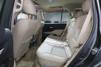Toyota Land Cruiser 3.5L TWINTURBO GXR 2022 | GCC Specs | Pristine Condition-17