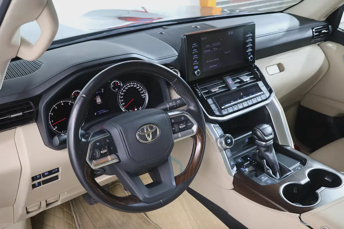 Toyota Land Cruiser 3.5L TWINTURBO GXR 2022 | GCC Specs | Pristine Condition-9-9